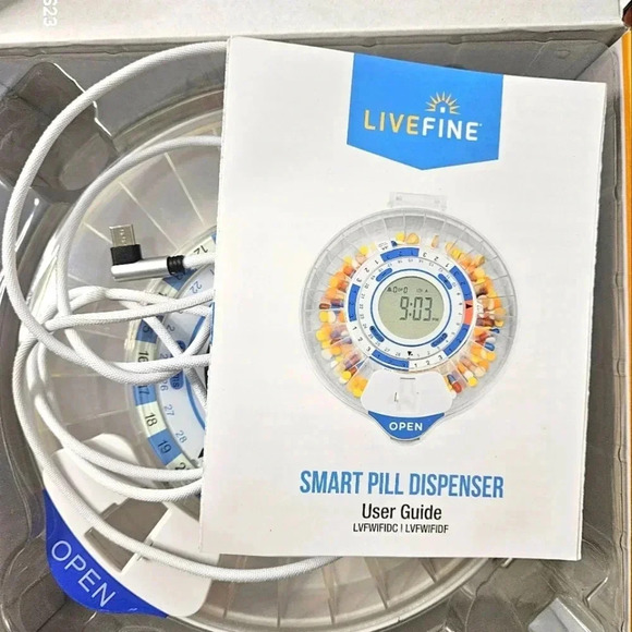 Frosted Smart Pill Dispenser - Picture 4 of 7